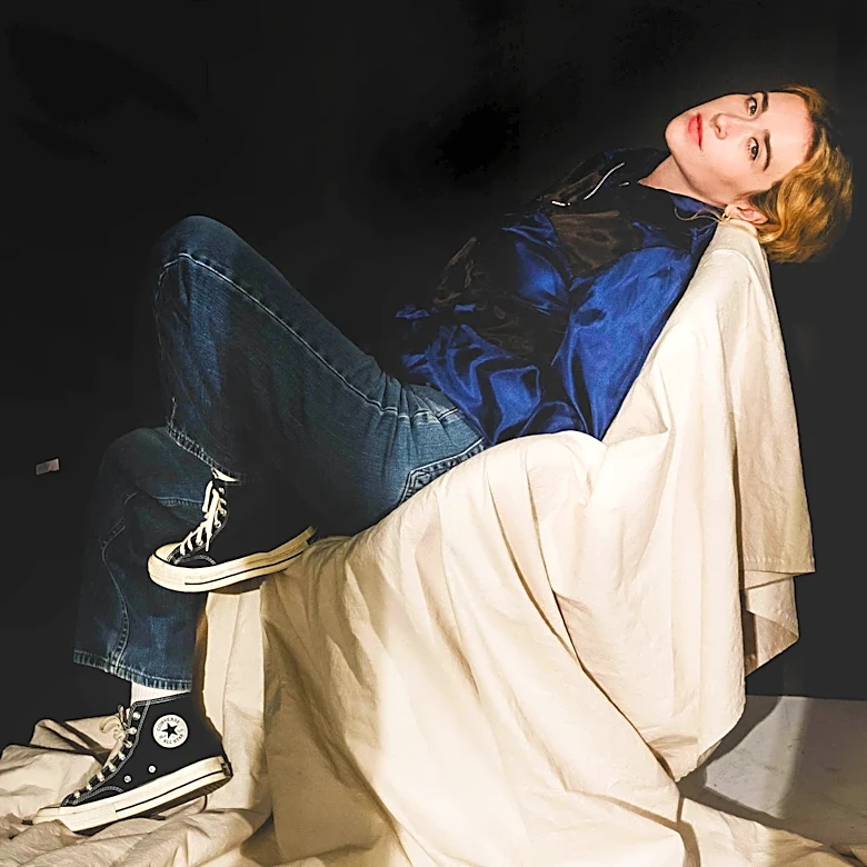 Blondshell Wants to Cry Onstage