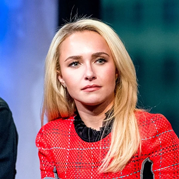 Hayden Panettiere’s Ex-Fiancé Claims Non-Family May Have ‘Destroyed’ Star’s Emails, Jewelry Missing