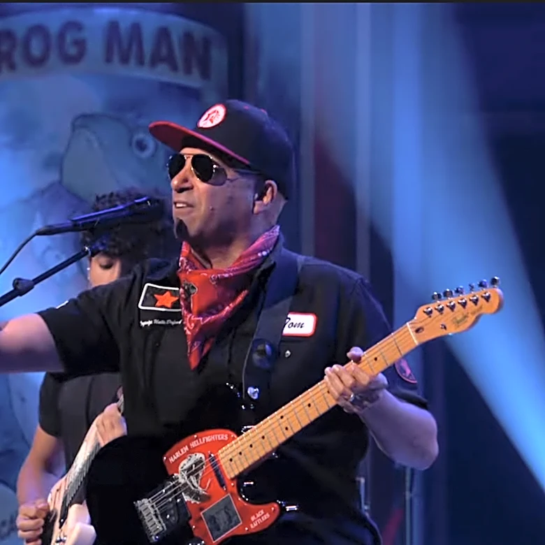 Watch Tom Morello Perform ‘Soldier in the Army of Love’ on ‘Kimmel’