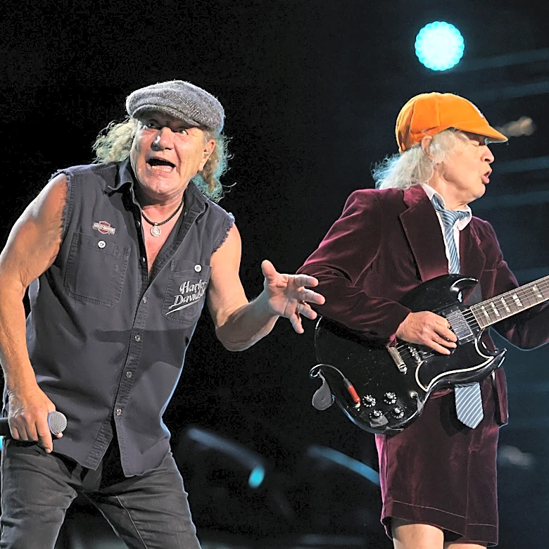 See AC/DC Bring Out Dave Grohl for ‘Highway to Hell’ at Power Up Tour’s Final Show