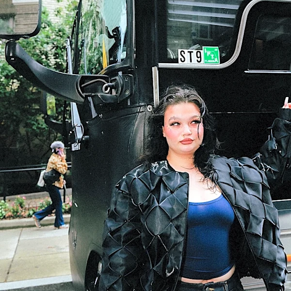 Lola Young Announces 2027 North American Tour