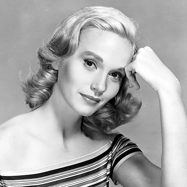 Eva Marie Saint, Oscar-Winning ‘On the Waterfront’ Actress, Dead at 102