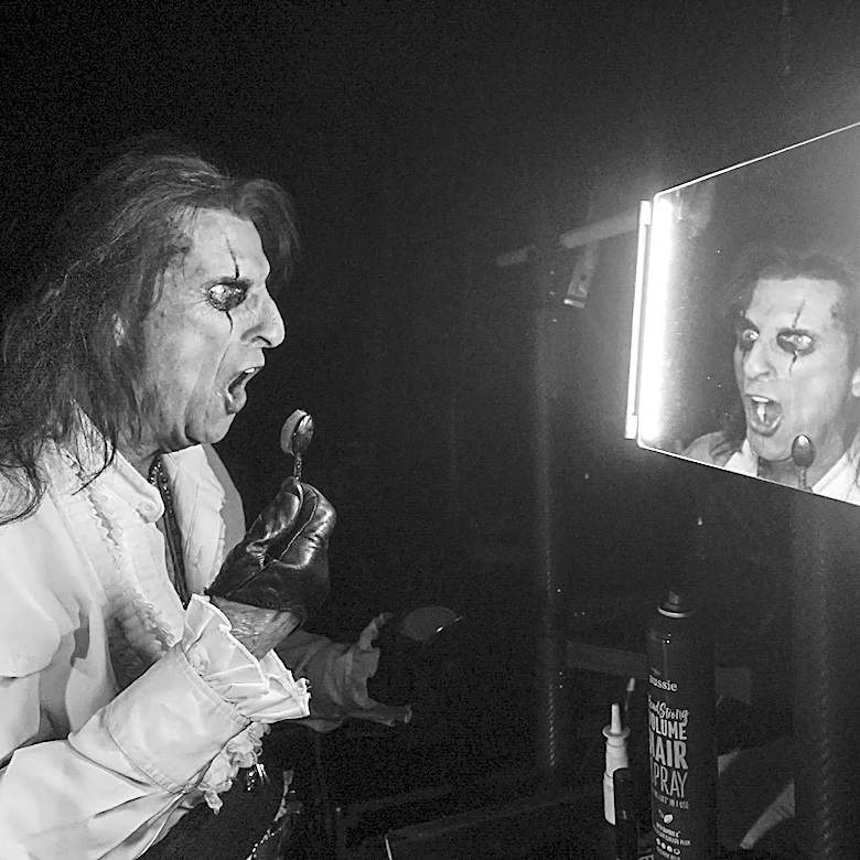 Alice Cooper Is Finally Ready to Tell the Truth