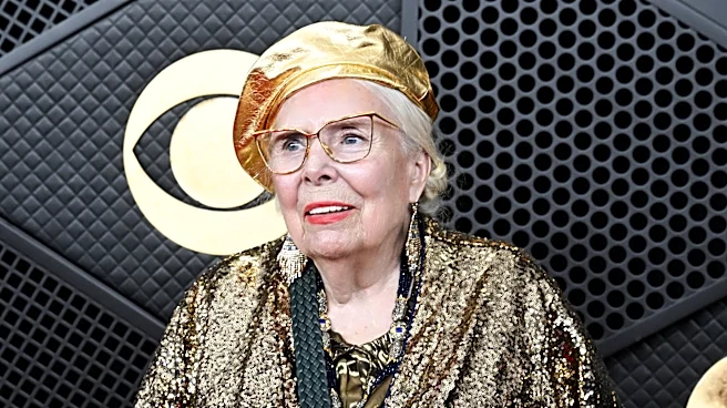 Joni Mitchell Becomes a U.S. Citizen: ‘A Journey That Began 62 Years Ago’
