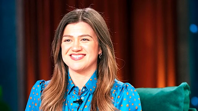 Shop Owner Says Kelly Clarkson ‘Used Her Fame to Try to Destroy Our Business’
