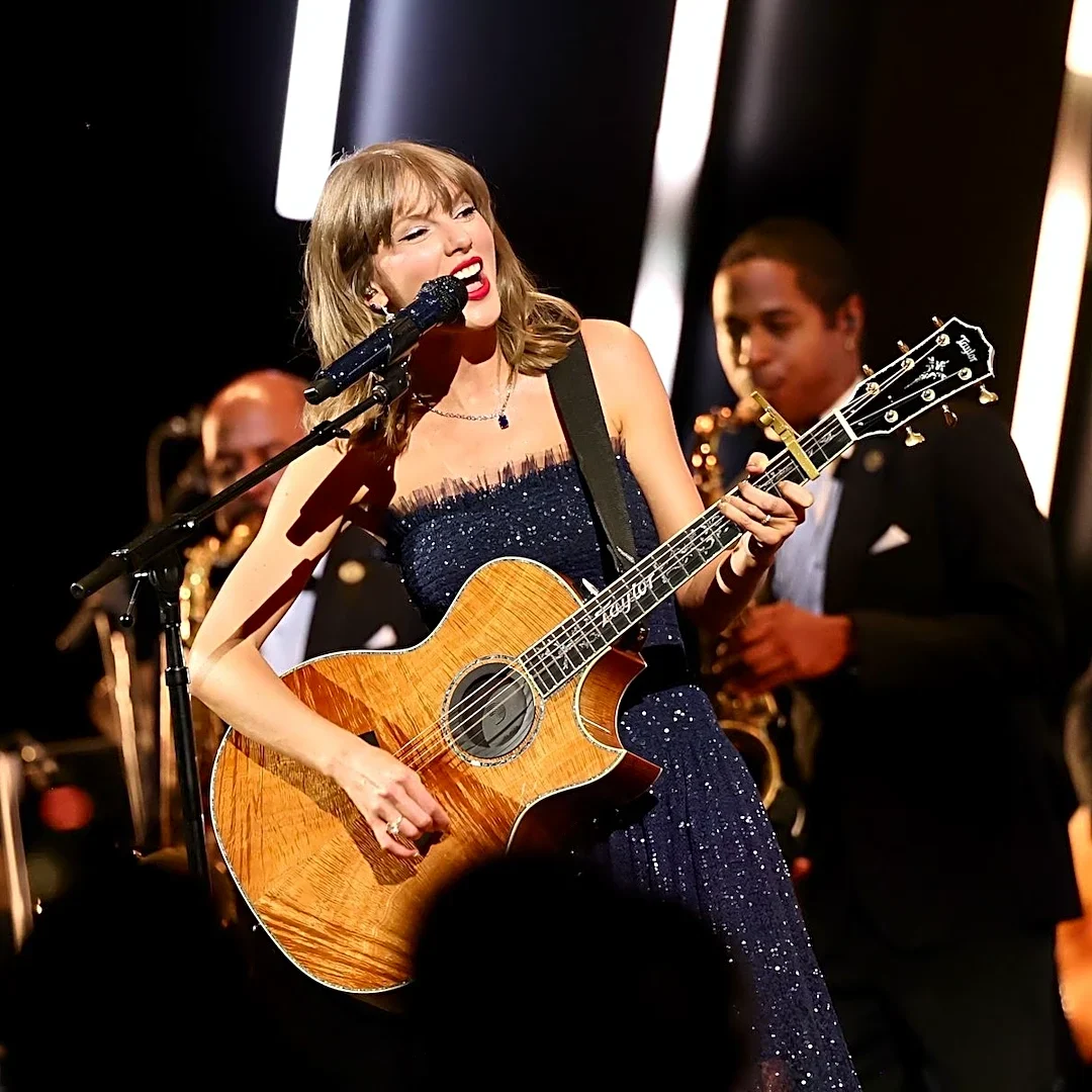 Taylor Swift Performs ‘The Fate of Ophelia’ Live for First Time at Academy Museum Gala