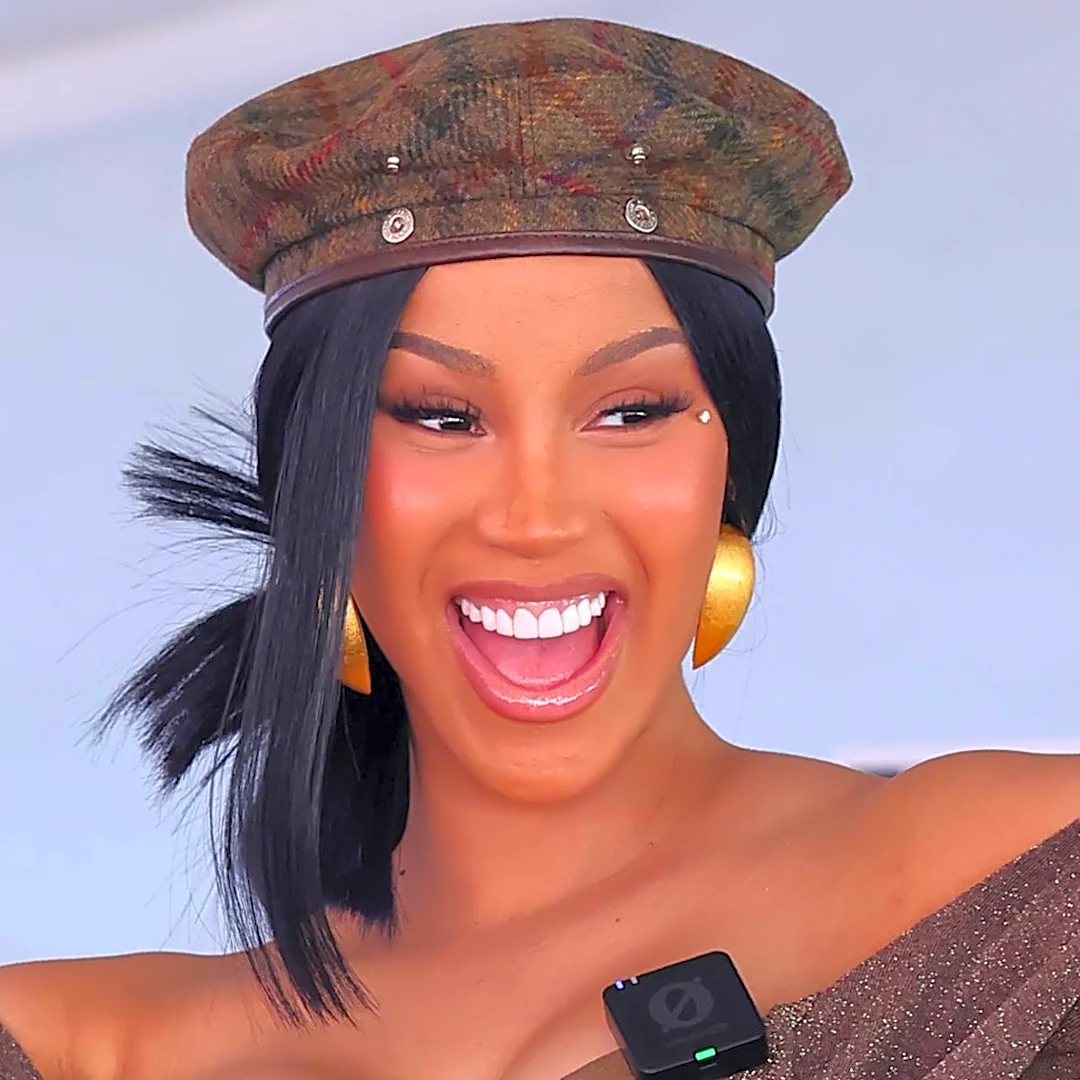 Cardi B’s Tiny Desk Performance Is a Masterclass in Excellence