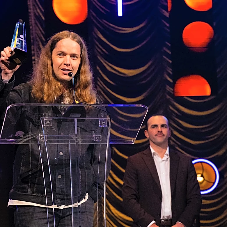 Billy Strings Can’t Stop Winning at the 2026 Bluegrass Awards