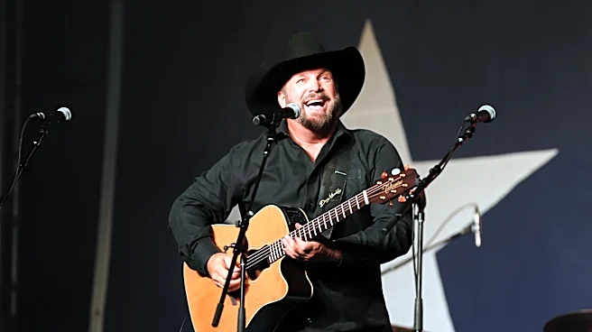 Garth Brooks Doesn’t Let Oklahoma Forget Where He Came From in Rowdy Homecoming