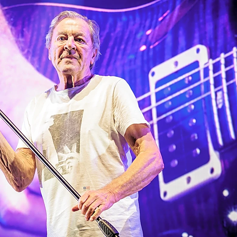 Deep Purple Postpone Concerts After Singer Ian Gillan’s ‘Medical Emergency’