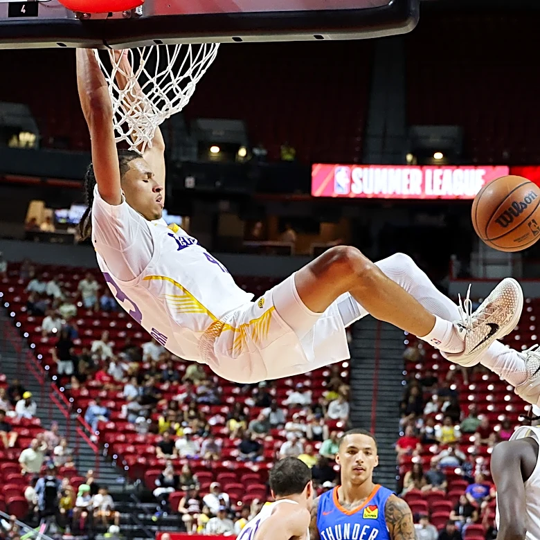 Lakers' Cameron Carr ranked among leaders in one category in NBA 2K27