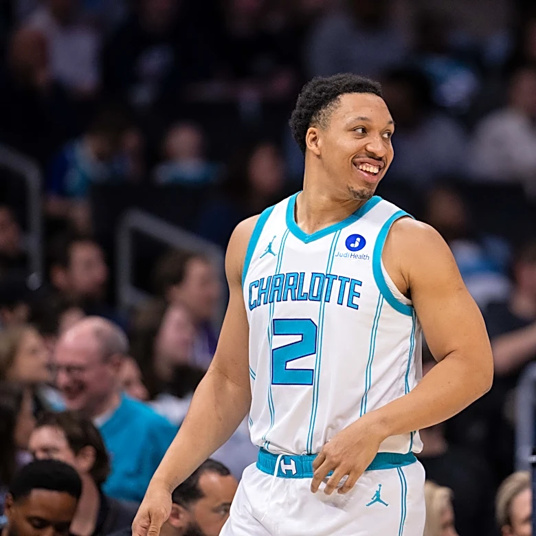 Hornets forward raves about team chemistry during NBA offseason