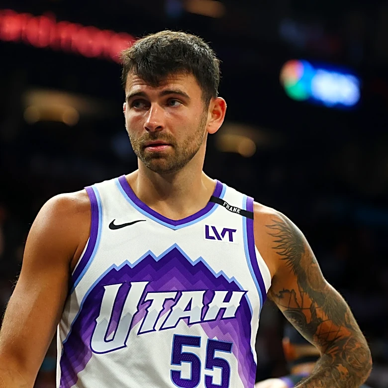 Report: Knicks interested in two veterans with final roster spots