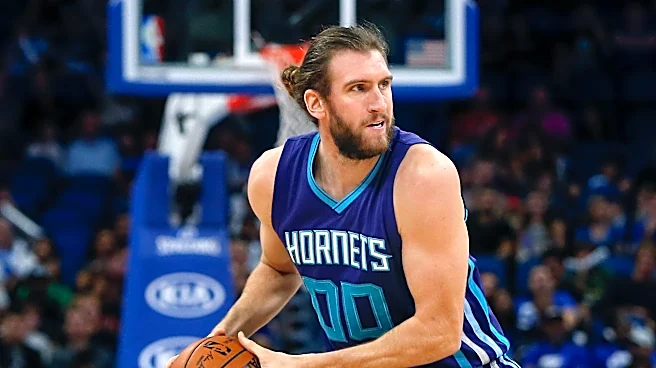 Charlotte Hornets jersey history No. 00 Spencer Hawes 2015-2017
