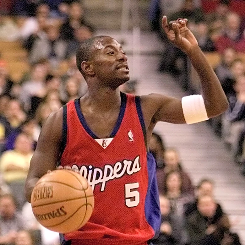 Charlotte Bobcats jersey history No. 0 Jeff McInnis 2006-2008