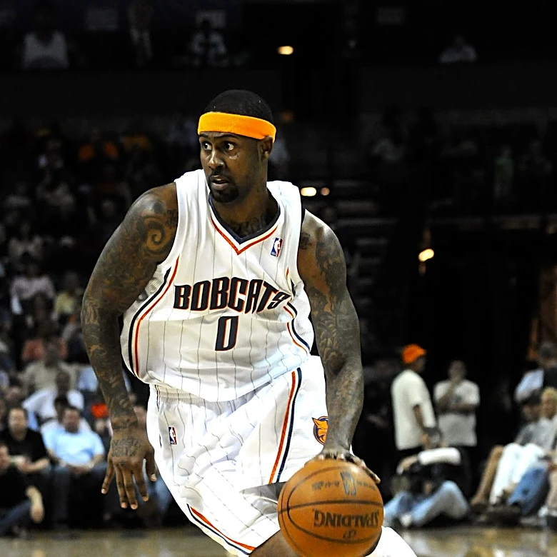 Charlotte Bobcats jersey history No. 0 Larry Hughes 2009-2010