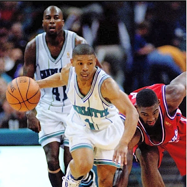 Charlotte Hornets jersey history No. 1 Muggsy Bogues 1988-1997