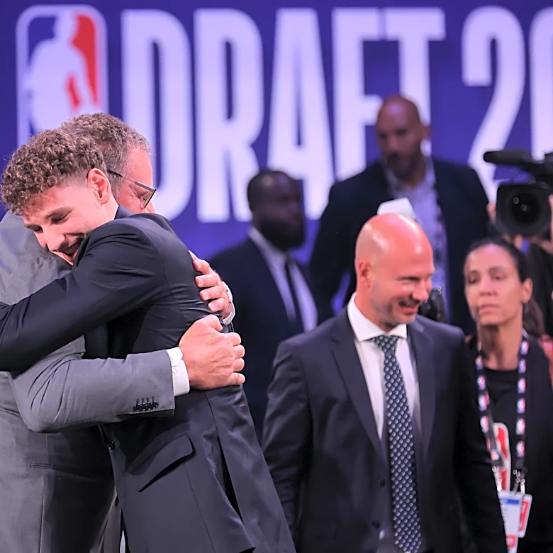 5 fun facts: Get to know Hornets' Hannes Steinbach before rookie season
