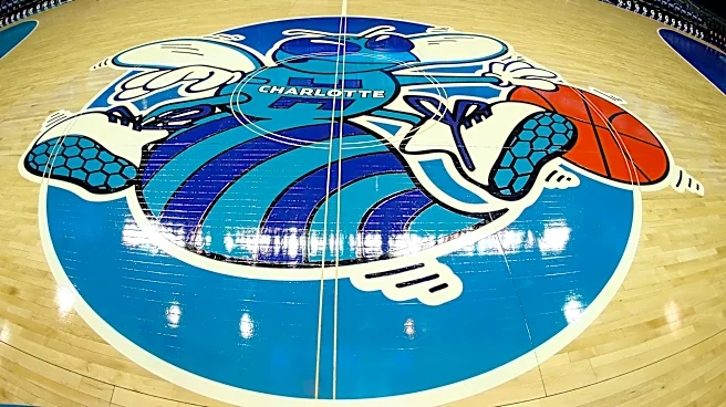 Charlotte Hornets jersey history No. 2 Dale Ellis 1999-2000