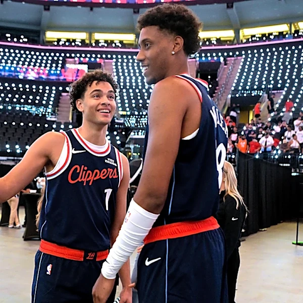 Clippers rookie Keaton Wagler reacts to game-winner in preseason debut
