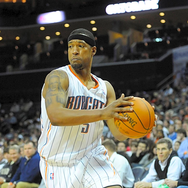 Charlotte Bobcats jersey history No. 5 Dominic McGuire 2010-2011