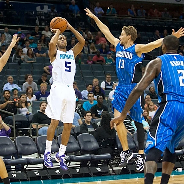 Charlotte Hornets jersey history No. 5 Jannero Pargo 2012-2015