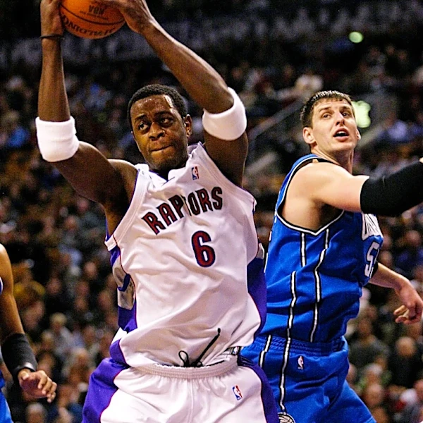 Charlotte Hornets jersey history No. 6 Jerome Moiso 2001-2002