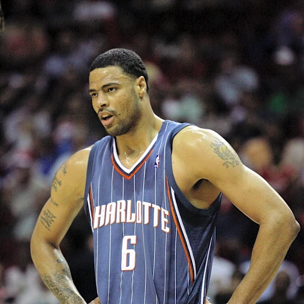 Charlotte Bobcats jersey history No. 6 Tyson Chandler 2009-2010