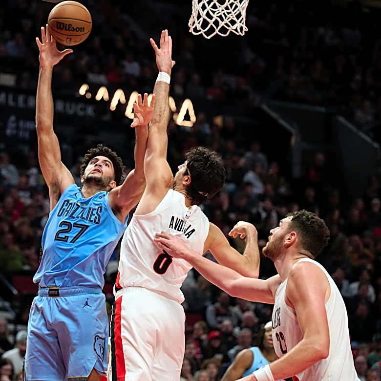 Cameron Boozer registers historic triple-double as Grizzlies start 5-0
