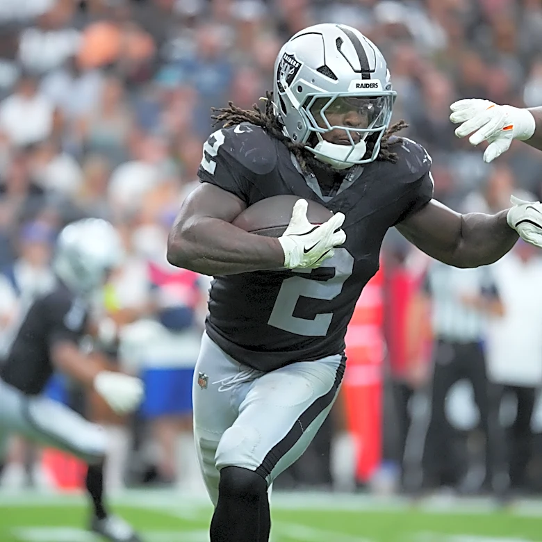 Saints look to keep Raiders run game from establishing Week 3 momentum