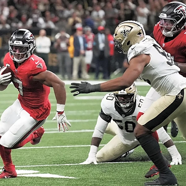 Years of poor drafting have exposed an all-too-thin Saints defense
