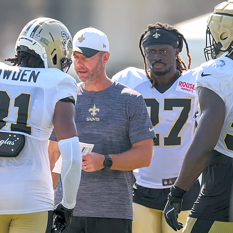 Saints DC Brandon Staley pushes back on Troy Aikman's commentary