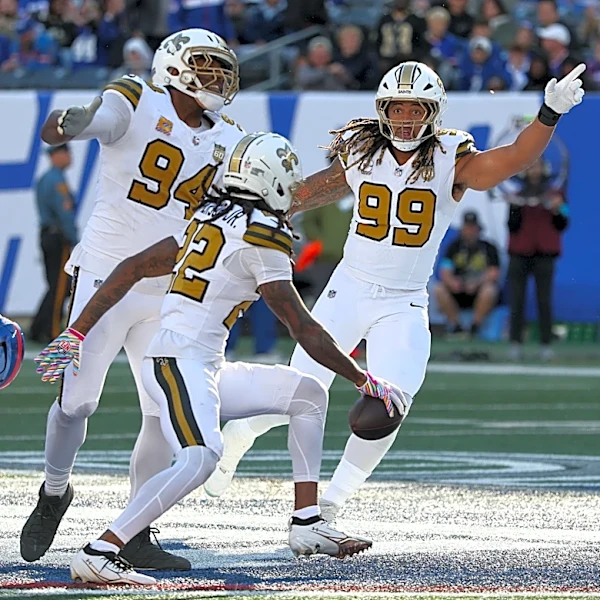 Should Saints follow Colts with fire sale before NFL trade deadline?