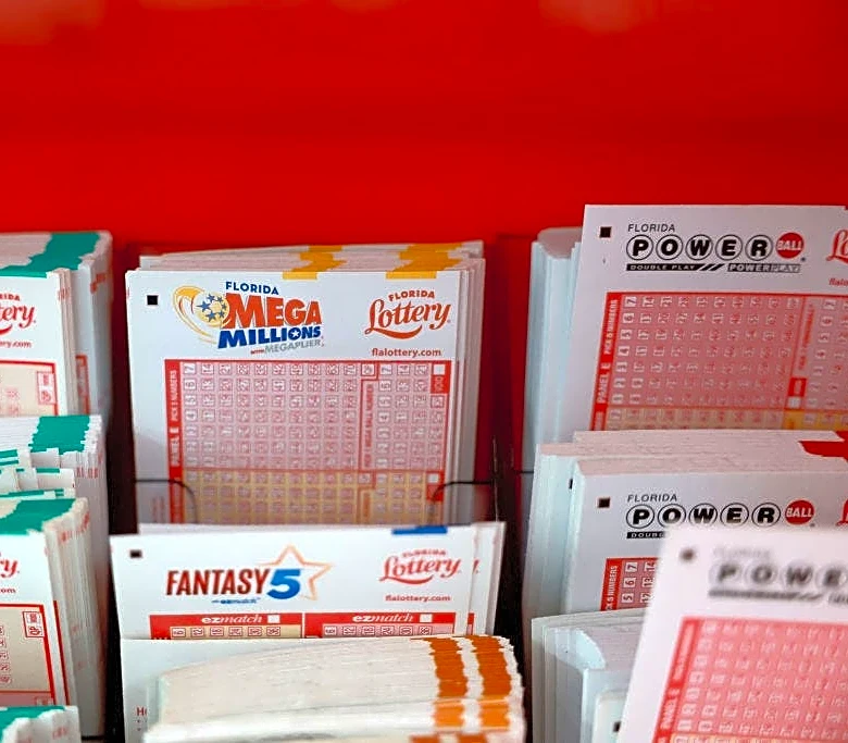 Florida's $800 million Mega Millions ticket sold near Sarasota