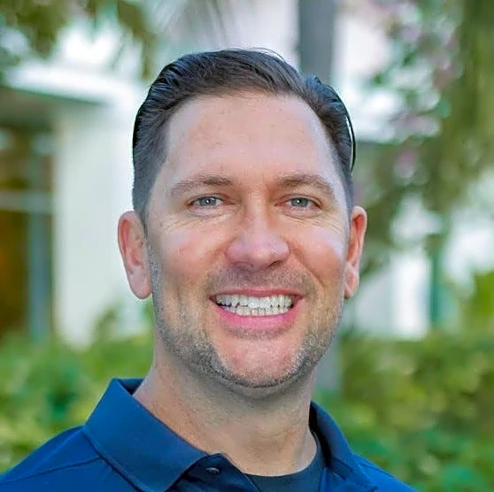 Booker names Lance Hoeltke football coach to replace Carlos Woods