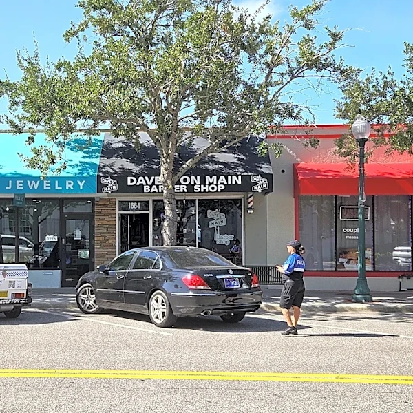 Sarasota rolls back controversial paid parking plan