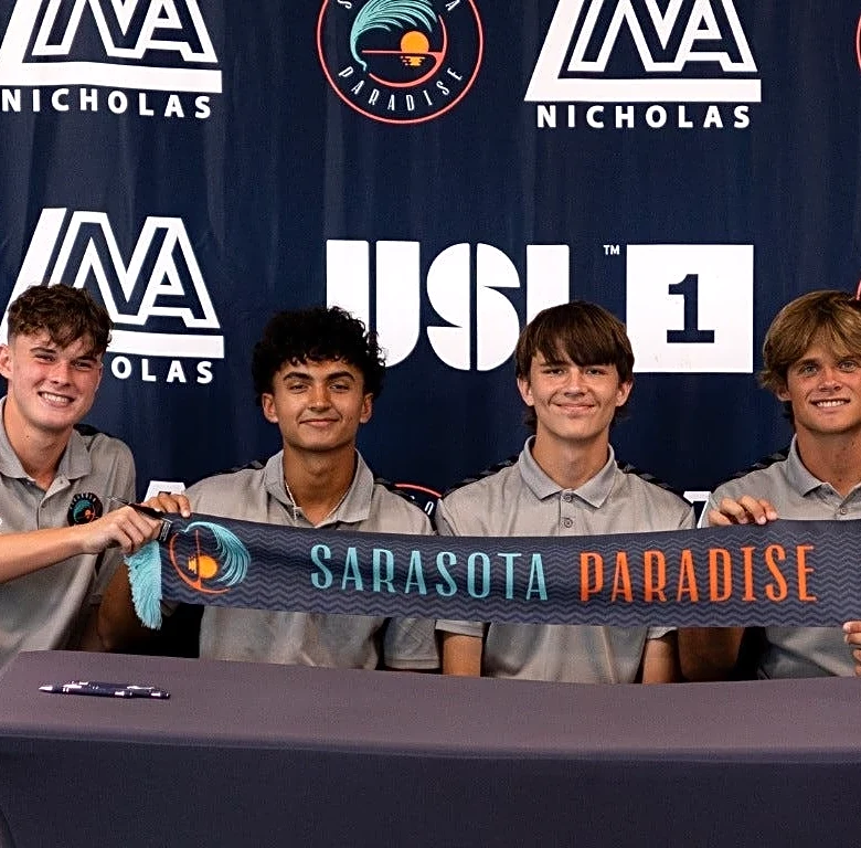 Sarasota Paradise soccer club signs five teens to pro pathway deals