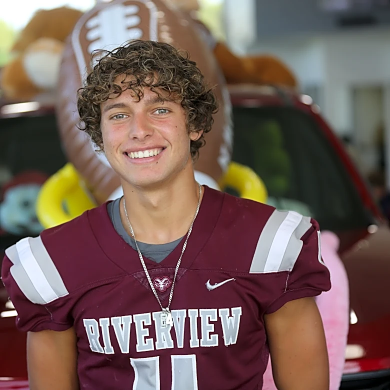 VOTE for the Herald-Tribune Boys Athlete of the Week for Aug. 24-29