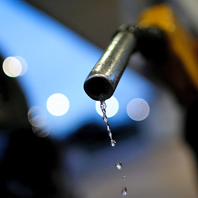 Woman set on fire at Florida gas station by stranger, police say