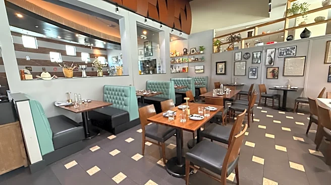New restaurant and nightspot opens in Fork & Hen’s Sarasota space