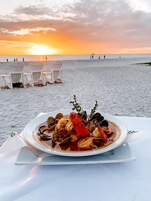 Anna Maria Island dining icon reopens after 2-year closure | Exclusive