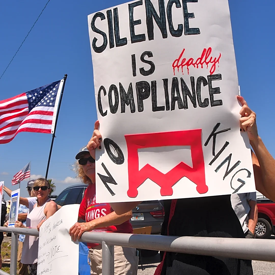Live updates: Dozens of 'No Kings' protests in Florida to rally voters