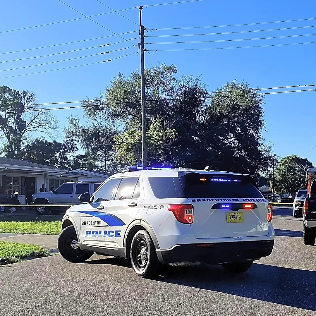 Estranged married couple found dead in apparent Bradenton murder-suicide