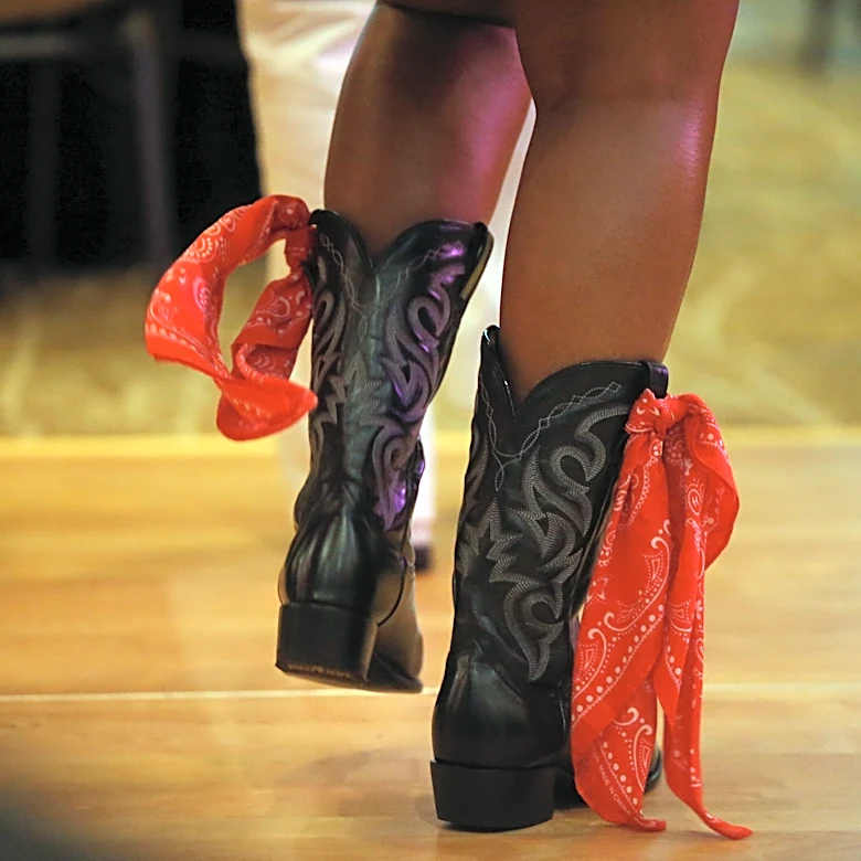 Free Family Days, Live Music and Ice Skating Near Savannah