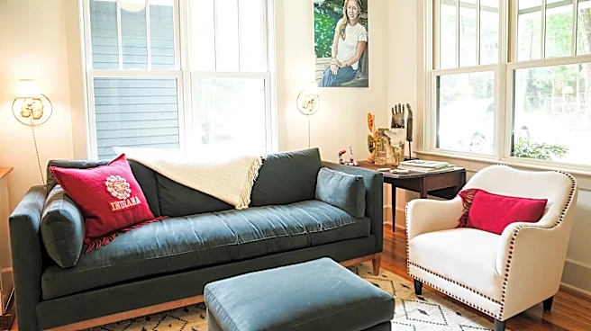 Is it illegal to not wear clothes in your house? What Georgia law says