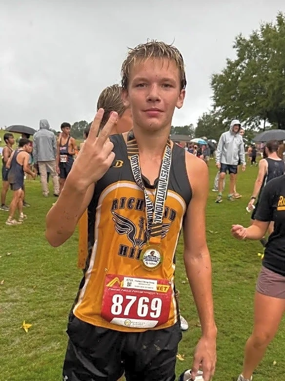 Vote for the Savannah area midseason boys cross-country runner of the year