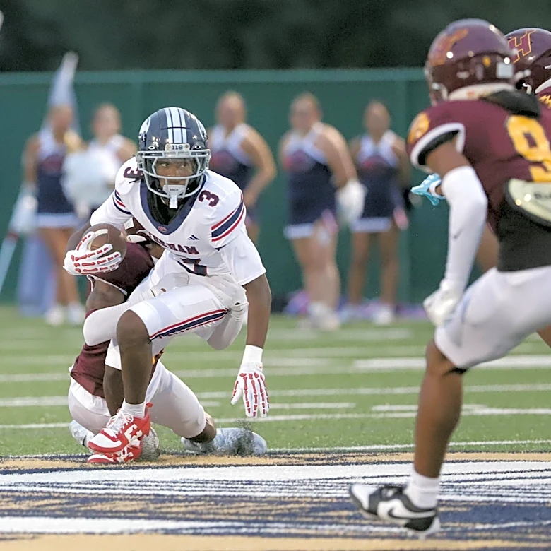 Follow along here for scores, live updates of Savannah Week 5 football