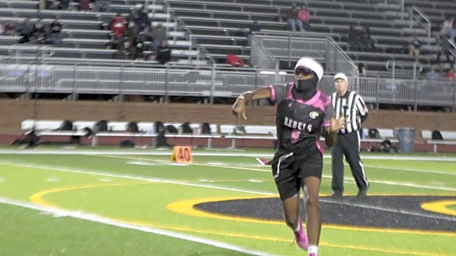 Groves flag football off to 14-0 start looking for a deep playoff run