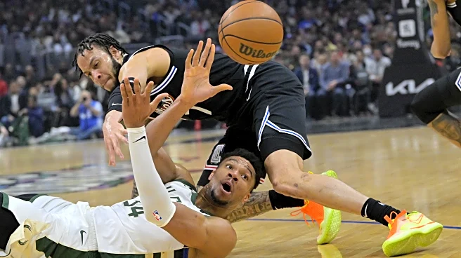 Bucks sign Amir Coffey to training camp deal