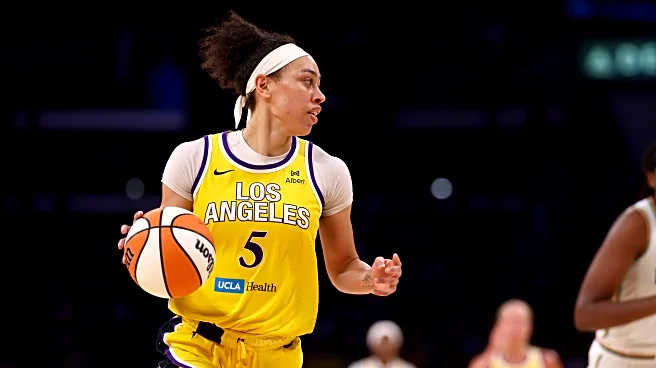 Sparks hang on late to pick up win over Wings